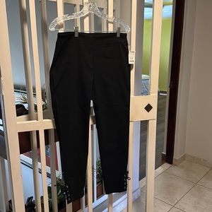Black ankle length pant